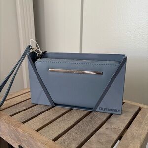 BRAND NEW Steve Madden Blue Wristlet Clutch